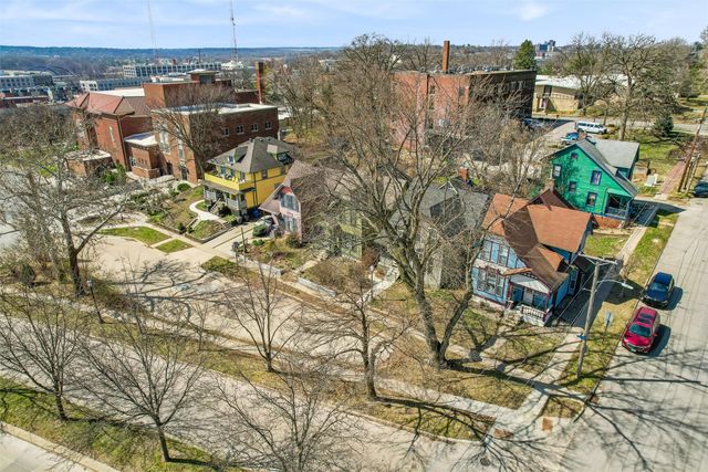 688 Bridal Row, Des Moines, IA 50314