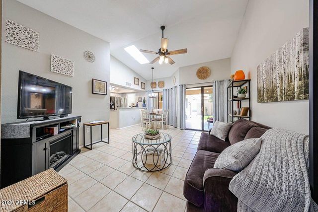 13715 W MEEKER Boulevard, Sun City West, AZ 85375