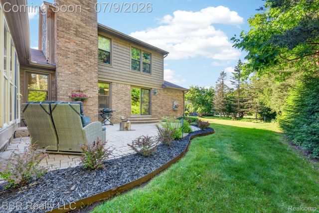 45411 Halston Court, Novi, MI 48374