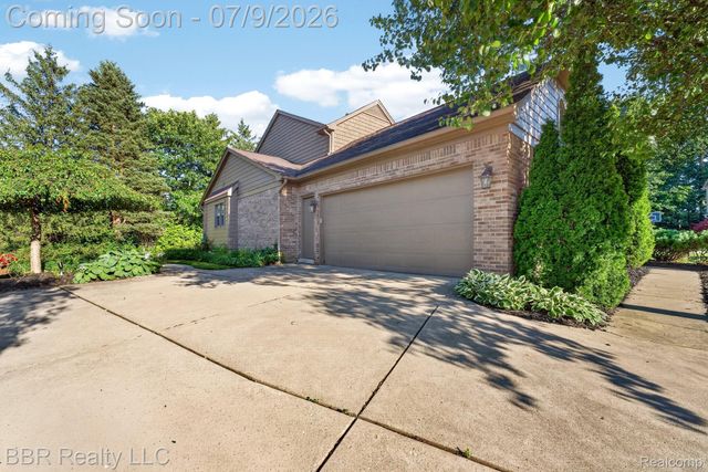 45411 Halston Court, Novi, MI 48374
