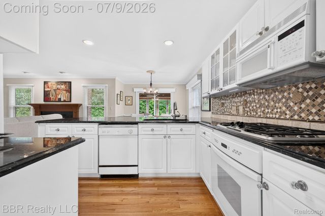 45411 Halston Court, Novi, MI 48374