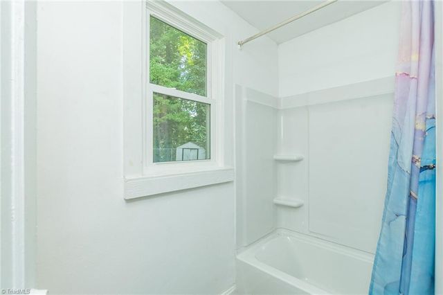 4421 Old Lexington Road, Winston-salem, NC 27107