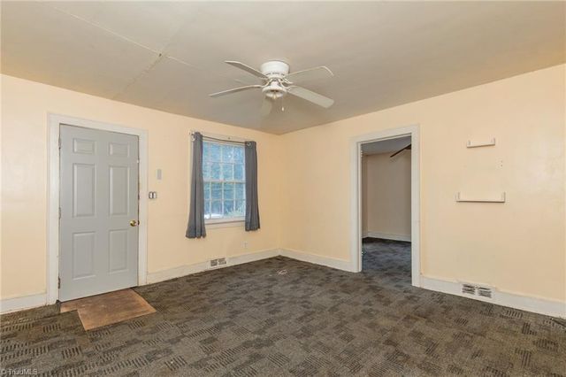 4421 Old Lexington Road, Winston-salem, NC 27107