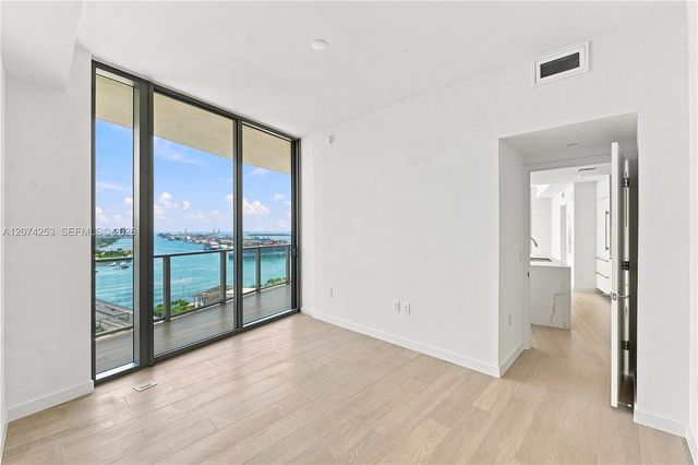 1400 Biscayne Boulevard 3201, Miami, FL 33132