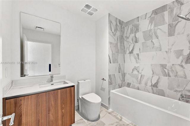 1400 Biscayne Boulevard 3201, Miami, FL 33132