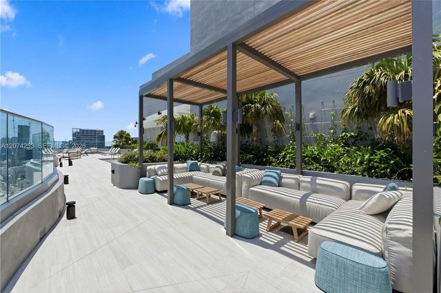 1400 Biscayne Boulevard 3201, Miami, FL 33132