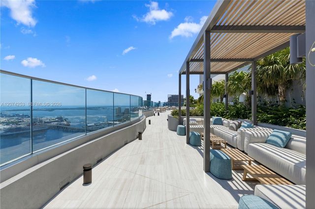 1400 Biscayne Boulevard 3201, Miami, FL 33132