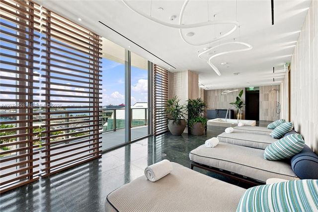 1400 Biscayne Boulevard 3201, Miami, FL 33132