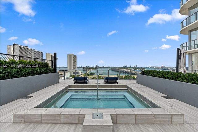 1400 Biscayne Boulevard 3201, Miami, FL 33132