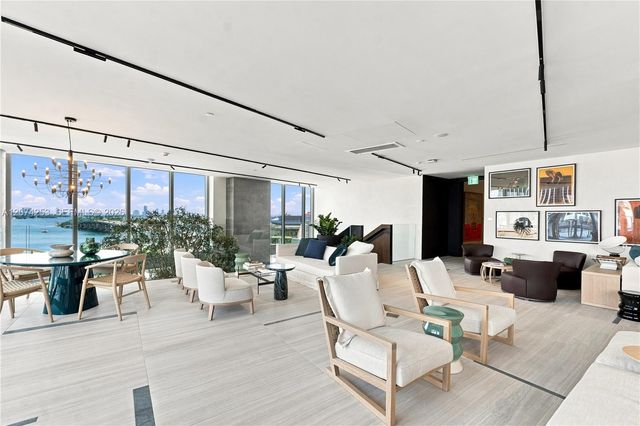 1400 Biscayne Boulevard 3201, Miami, FL 33132