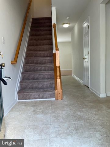 82 EFFIE LN, Martinsburg, WV 25404