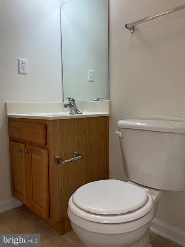 82 EFFIE LN, Martinsburg, WV 25404