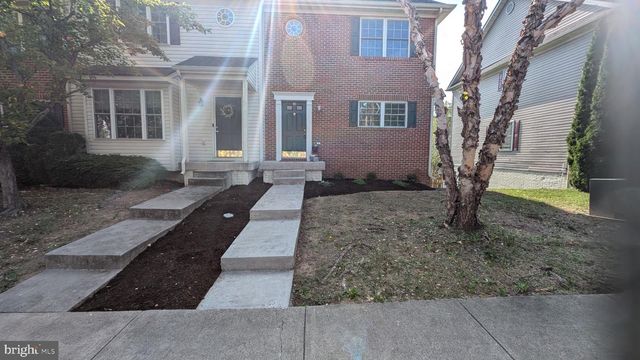 82 EFFIE LN, Martinsburg, WV 25404