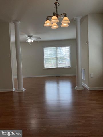 82 EFFIE LN, Martinsburg, WV 25404