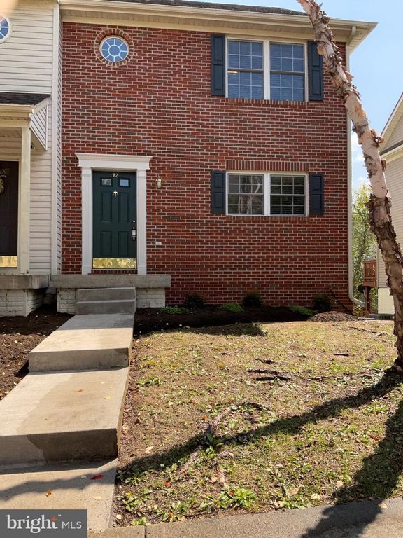 82 EFFIE LN, Martinsburg, WV 25404