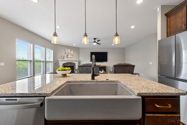 9163 Vantage Court, West Chester, OH 45069