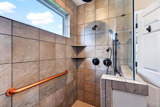 9163 Vantage Court, West Chester, OH 45069