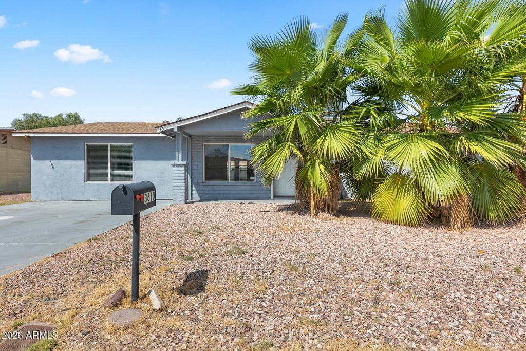 3610 W SHARON Avenue, Phoenix, AZ 85029 — photo 5