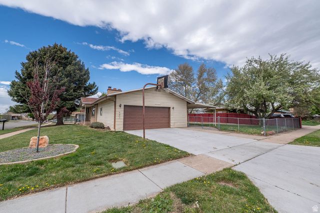 788 W 2400 N, Clinton, UT 84015