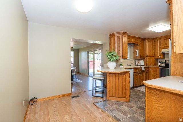 788 W 2400 N, Clinton, UT 84015