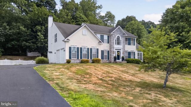 40 ROBINS NEST LN, Pottstown, PA 19465