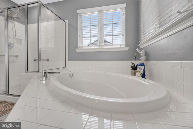 40 ROBINS NEST LN, Pottstown, PA 19465