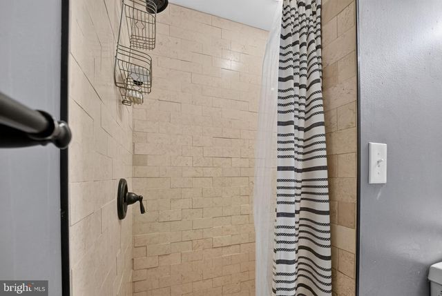 40 ROBINS NEST LN, Pottstown, PA 19465