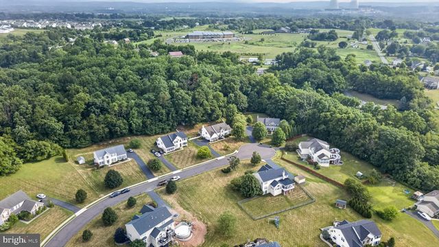 40 ROBINS NEST LN, Pottstown, PA 19465
