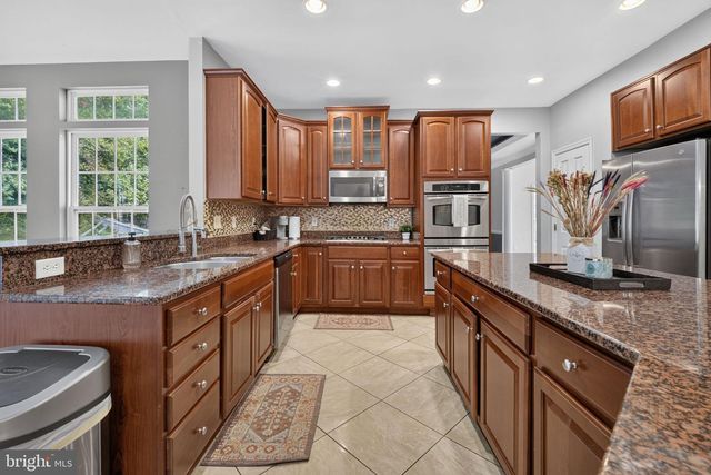 40 ROBINS NEST LN, Pottstown, PA 19465