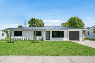 707 Sunset Drive, Lake Worth Beach, FL 33461