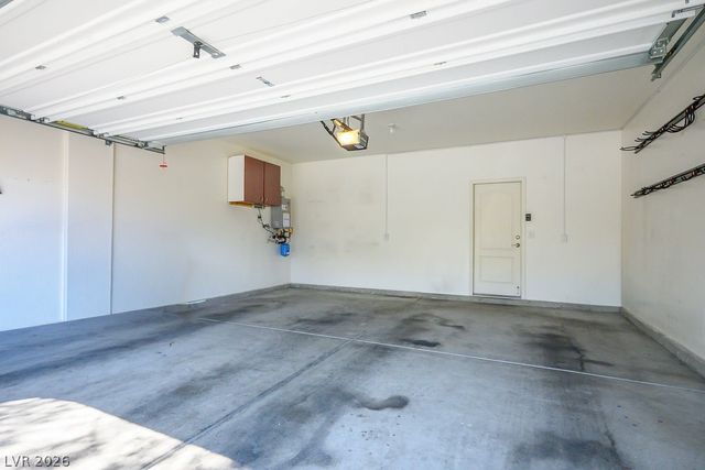 10614 Mount Blackburn Avenue, Las Vegas, NV 89166