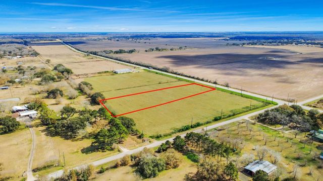 00000 Fm 1462, Damon, TX 77430