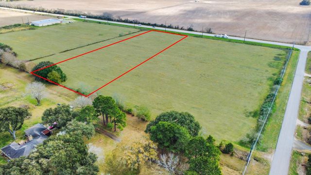 00000 Fm 1462, Damon, TX 77430