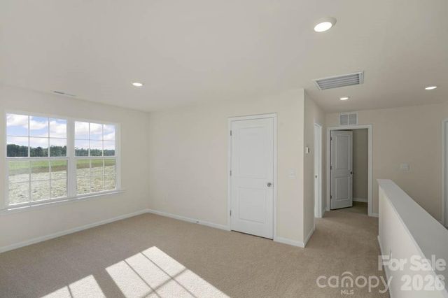 437 Falcon Lane, Lexington, NC 27295