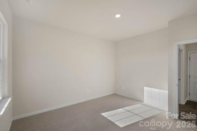 437 Falcon Lane, Lexington, NC 27295