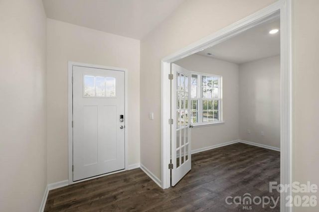 437 Falcon Lane, Lexington, NC 27295