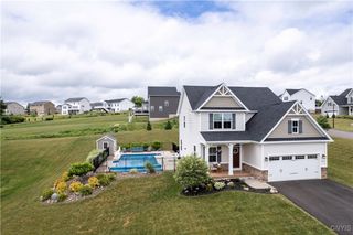 2600 Sunshine Circle, Camillus, NY 13031