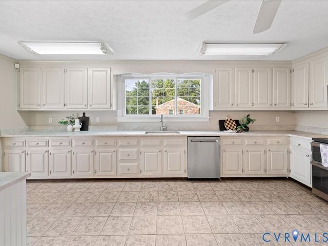 2376 Mill Rd, Henrico, VA 23231