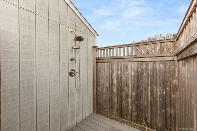 20 Namkee Lane, Blue Point, NY 11715