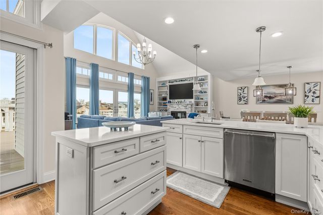 20 Namkee Lane, Blue Point, NY 11715