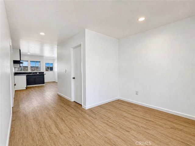 902 Island Avenue, Wilmington, CA 90744
