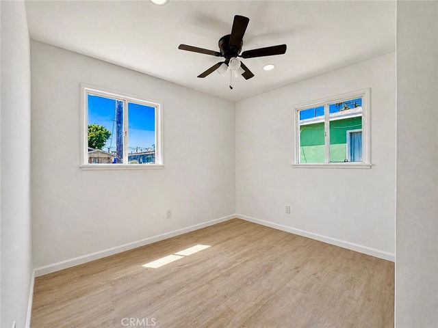 902 Island Avenue, Wilmington, CA 90744