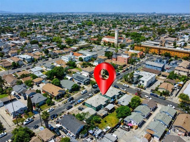 902 Island Avenue, Wilmington, CA 90744