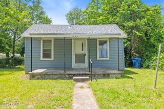 820 N Tom Street, Webb City, MO 64870