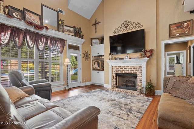 6 N Hill Drive, Carriere, MS 39426