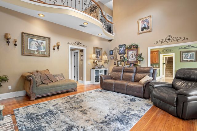 6 N Hill Drive, Carriere, MS 39426