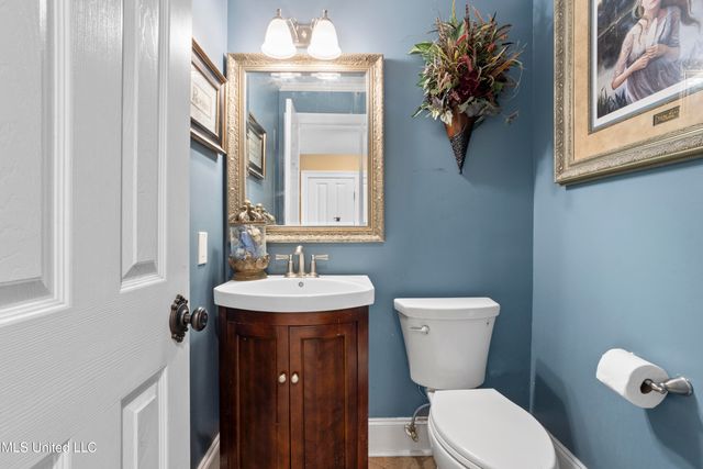 6 N Hill Drive, Carriere, MS 39426