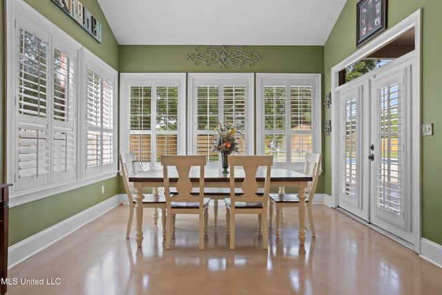 6 N Hill Drive, Carriere, MS 39426