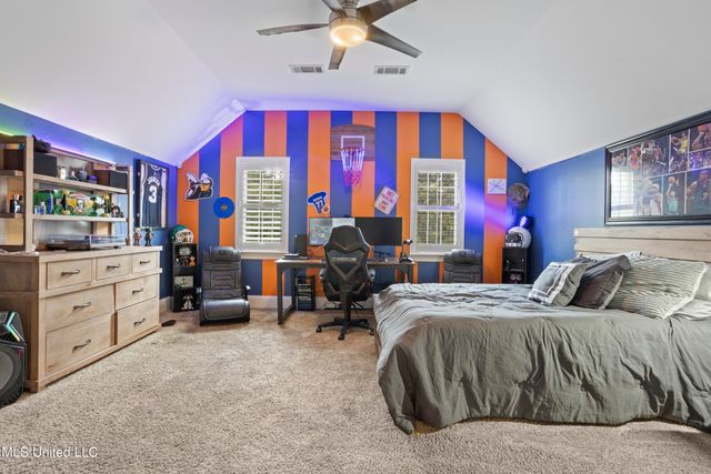 6 N Hill Drive, Carriere, MS 39426