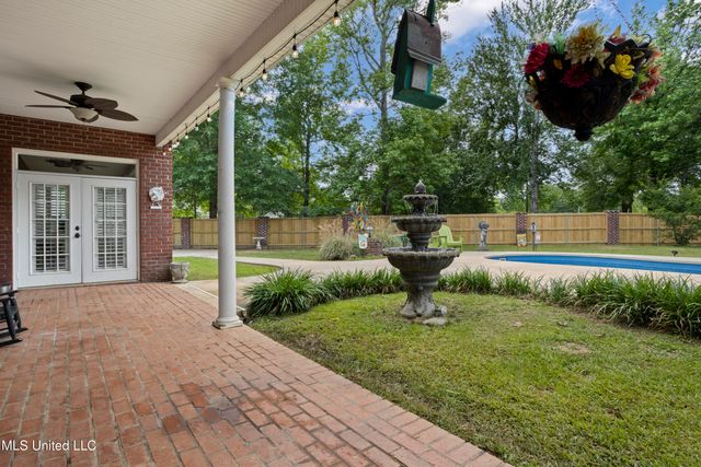 6 N Hill Drive, Carriere, MS 39426